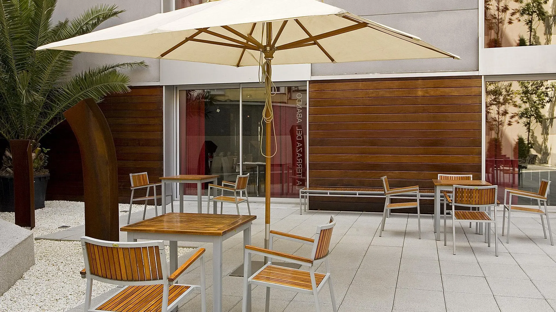 Hotel Zenit בילבאו