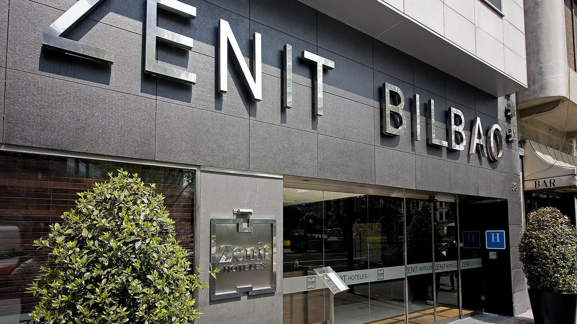 Hotel Zenit בילבאו